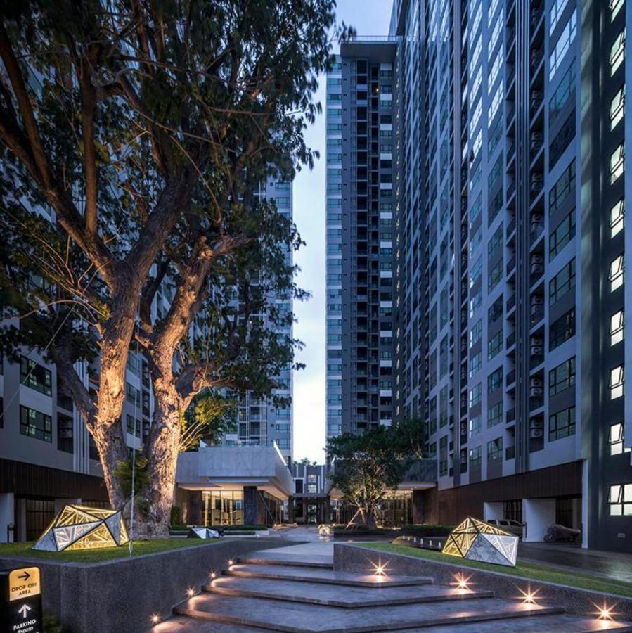 The Base Central Apartments Pattaya Εξωτερικό φωτογραφία