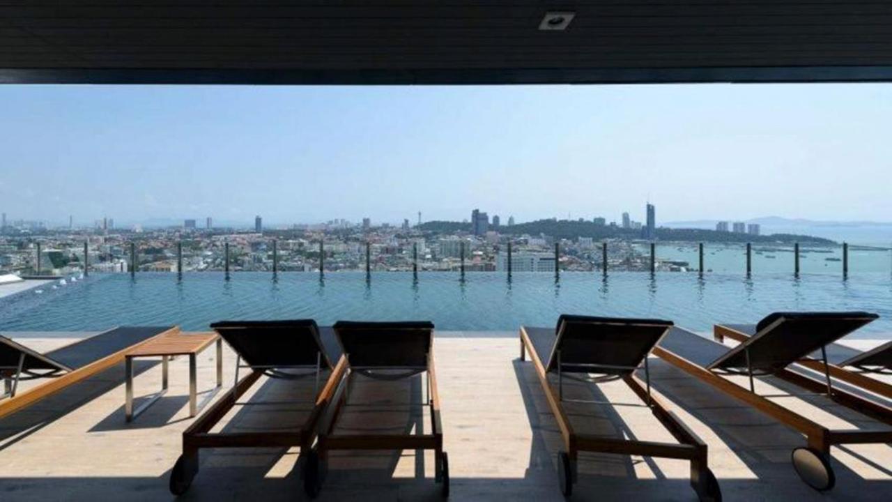 The Base Central Apartments Pattaya Εξωτερικό φωτογραφία