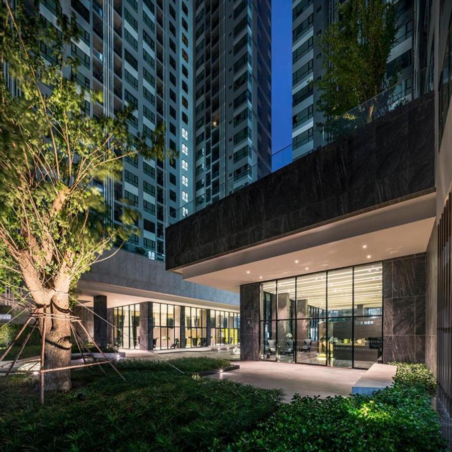 The Base Central Apartments Pattaya Εξωτερικό φωτογραφία