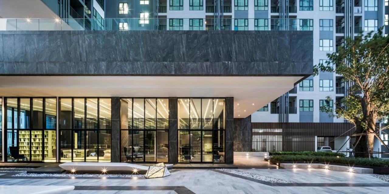 The Base Central Apartments Pattaya Εξωτερικό φωτογραφία